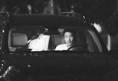 孙悦陷入车震门 不雅照网上_新闻滚动