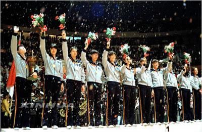 <em>1986年</em>:<em>中国女排</em>荣膺五连冠_新闻滚动_大成网