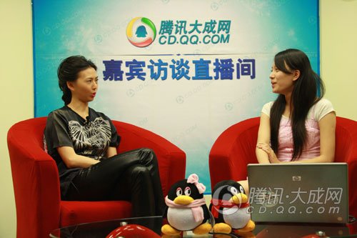 孙燕姿不满意演唱会海报造型 教网友扮靓心得