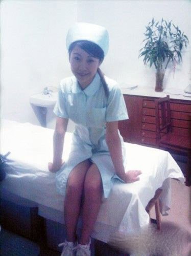 中山医院上夜班的女护士大摆pose!照片全曝光