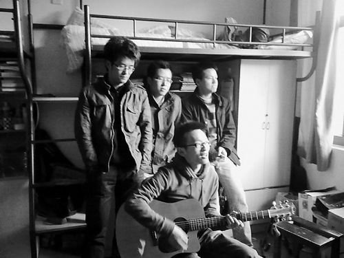 浙大研究生翻唱歌曲 记录找工作的那些事_图话