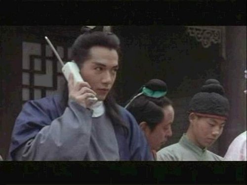 穿古装打手机搞笑雷人