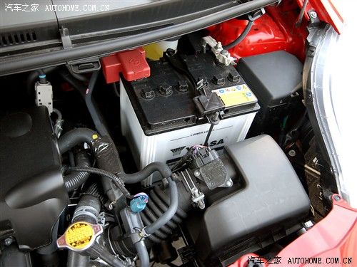 汽车必不可少 8个蓄电池与玻璃配套厂商