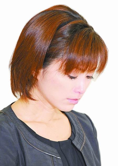 酒井离婚宣言被曝是缓兵之计 疼老公犹如爱宠