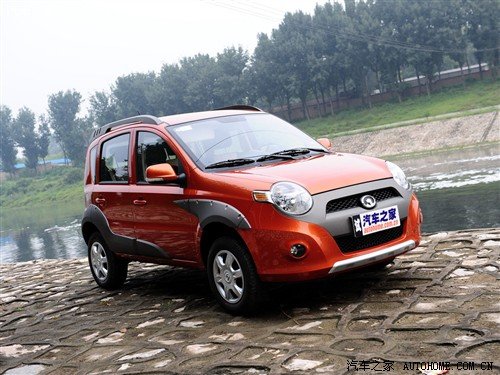 长城两新车官方改名 迷你SUV改称哈弗M1_车