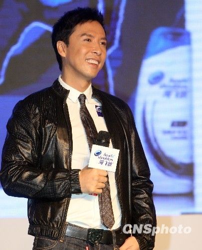 甄子丹新片与宋慧乔谈情 和 米帅 过招