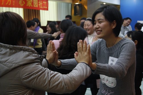 地震灾区教师心灵辅导培训开课