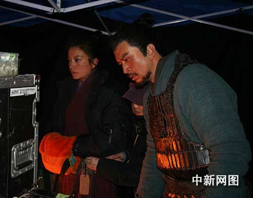 新《永不瞑目》剧照公布 肖童郭家铭曾拍床戏