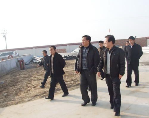 市水务局领导一行莅临青县检查水利工程建设情