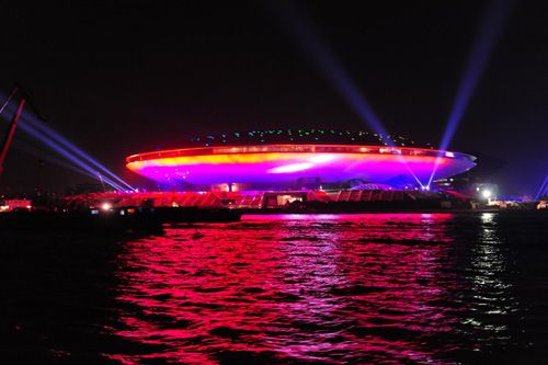 梅赛德斯-奔驰冠名上海演艺中心_新闻滚动