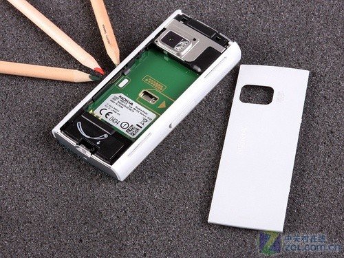 S60平台+Xpressmusic 智能诺基亚X6评测_潮