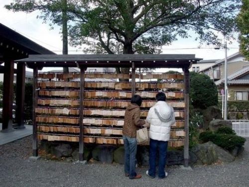 日本年轻女性时兴寺庙休假_家居滚动新闻