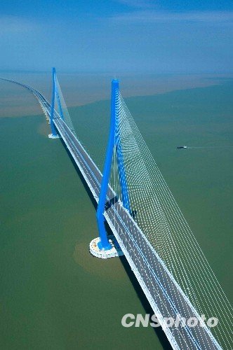 中国最大的跨海大桥通车 进入半岛时代_娱乐
