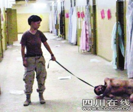 英国女兵被控在审讯伊拉克人员时进行<em>性虐待</em>_