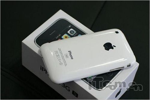 时尚科技完美结合 iPhone 3G仅3050元