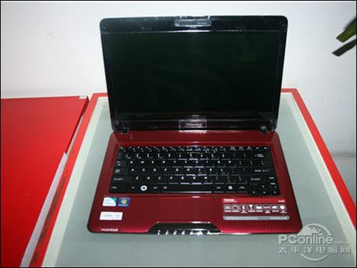 主流配置超长续航 东芝红色白领本5499元_电