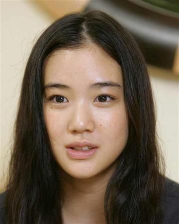 苍井优秘恋日本男星 男友未婚妻曝光似长濑智