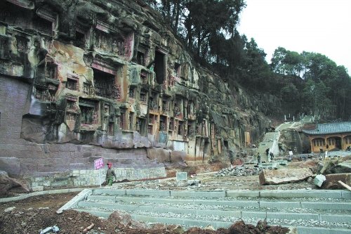 冲刺“世遗” 穿越时间隧道 巴中南龛摩崖造像梦回唐朝