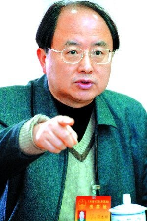 广州财政局长与格力总裁就废标案隔空打擂_互