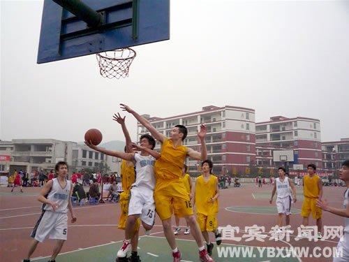 四川省篮球、足球小将云集宜宾激烈角逐鏖战正