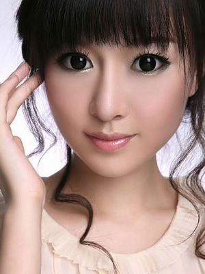 专家手法 四种涂抹技巧让眼霜功效翻倍_美容