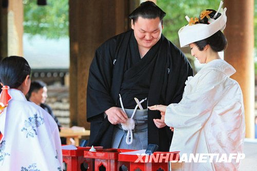 相扑<em>白鹏</em>完婚_新闻滚动_大成网_腾讯网