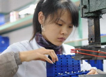 武广高铁开始出售无座票 每节车厢限售10张