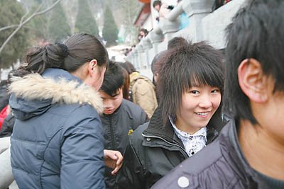 新一代农民工:希望像城市人一样体面地活着(组