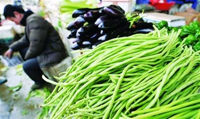 海南豇豆收购价暴跌:从每斤最高3元降至0.4元