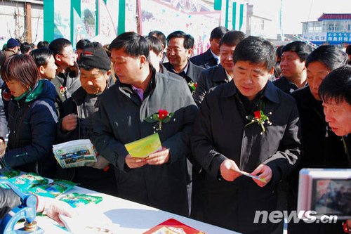 促粮食增产农民增收迎春备耕农产品交流会在延