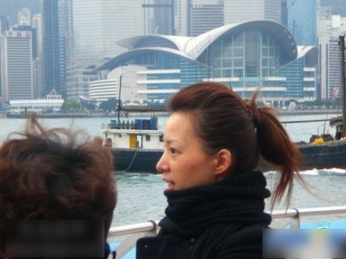 主持人董卿的丈夫是谁图片_央视女主持人董卿 图 ...
