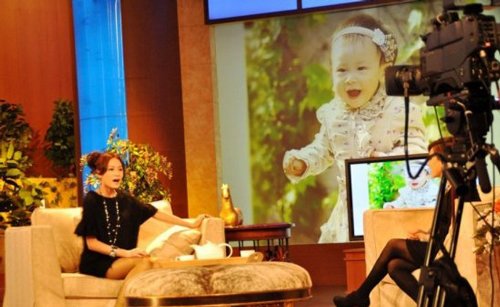 <em>叶一茜田亮女儿照片</em>首<em>曝光</em> 甜美小公主惹人爱