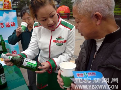 紧扣消费与服务主题宜宾3.15活动名副其实