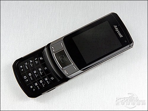 三星c5510u手机采用了c系手机常用的滑盖造