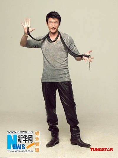 陆毅拍写真展示另类一面 幽默风趣搞怪可爱图