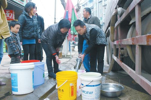 错峰并管 南充城区70%地方停水(图)