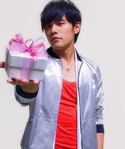 周杰伦自认好情人 6年赚23亿4年后欲退出演艺圈