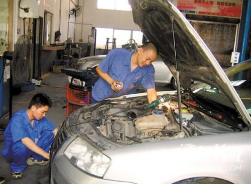 行业关注:正副厂配件真假难辨_汽车滚动新闻