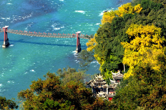 都江堰景区门票国庆_都江堰景区门票收入(2)