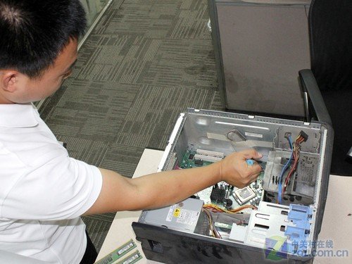 组图:灰尘高温统统不要 编辑实战电脑除尘_大成网_腾讯网