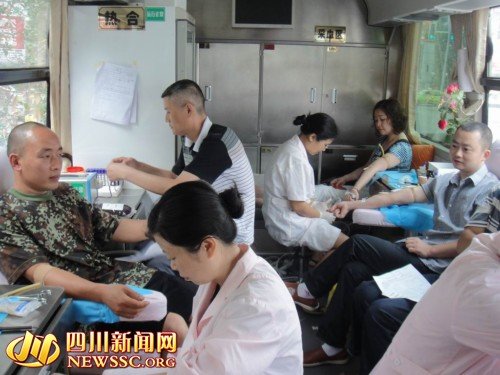 合江镇党员义务献血 采集血量5000多毫升