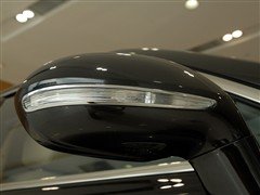 极尽奢华 实拍2011款宾利慕尚Mulsanne