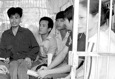 黑工加速涌向沿海_新闻滚动