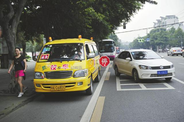 成都迎校车改制期限 部分校车或因审批不过停