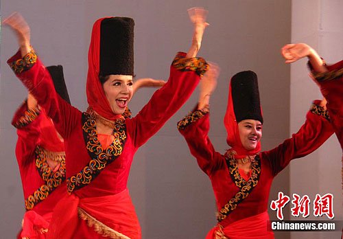 中国·新疆亲情中华艺术团韩国庆州展演(4)