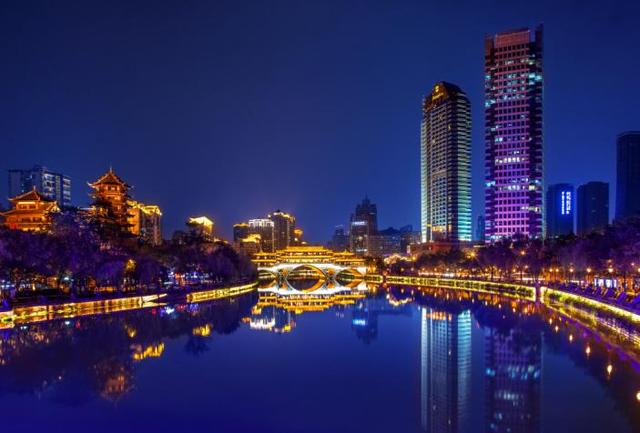 天府之国成都探索香格里拉寻味茶食芬芳晚宴