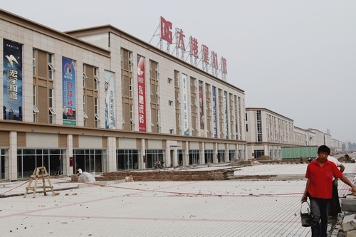 中国西部最大建材航母大港建材城即将开业