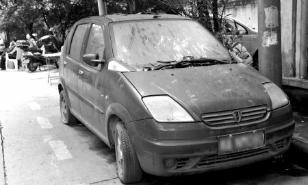 沉睡小区的破旧车 随便一找还真不少_车市要