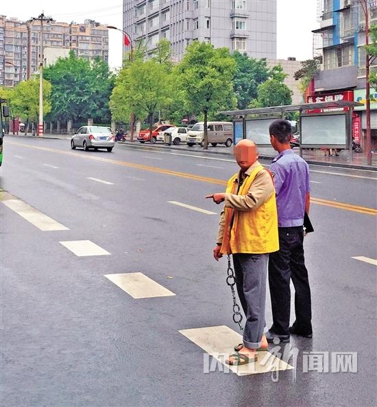 内江两窃贼逃跑后回老家乔装打扮 刑警大山深处抓捕