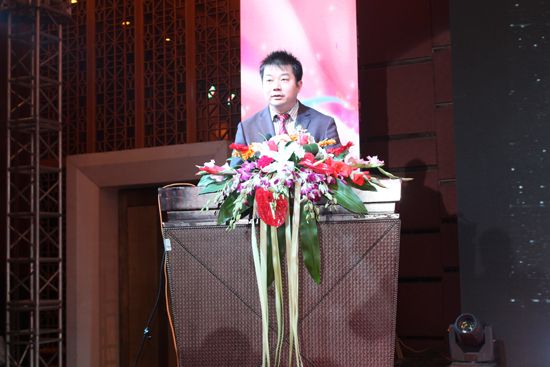成都家具行业商会年会召开 家具人共襄盛举